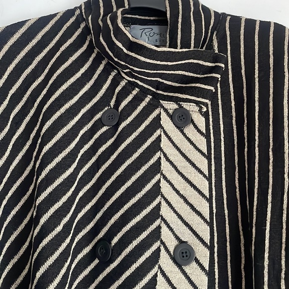 NWT Roni Bis Black & Tan Stripe Knit Sweater Jacket S-M - Picture 6 of 8